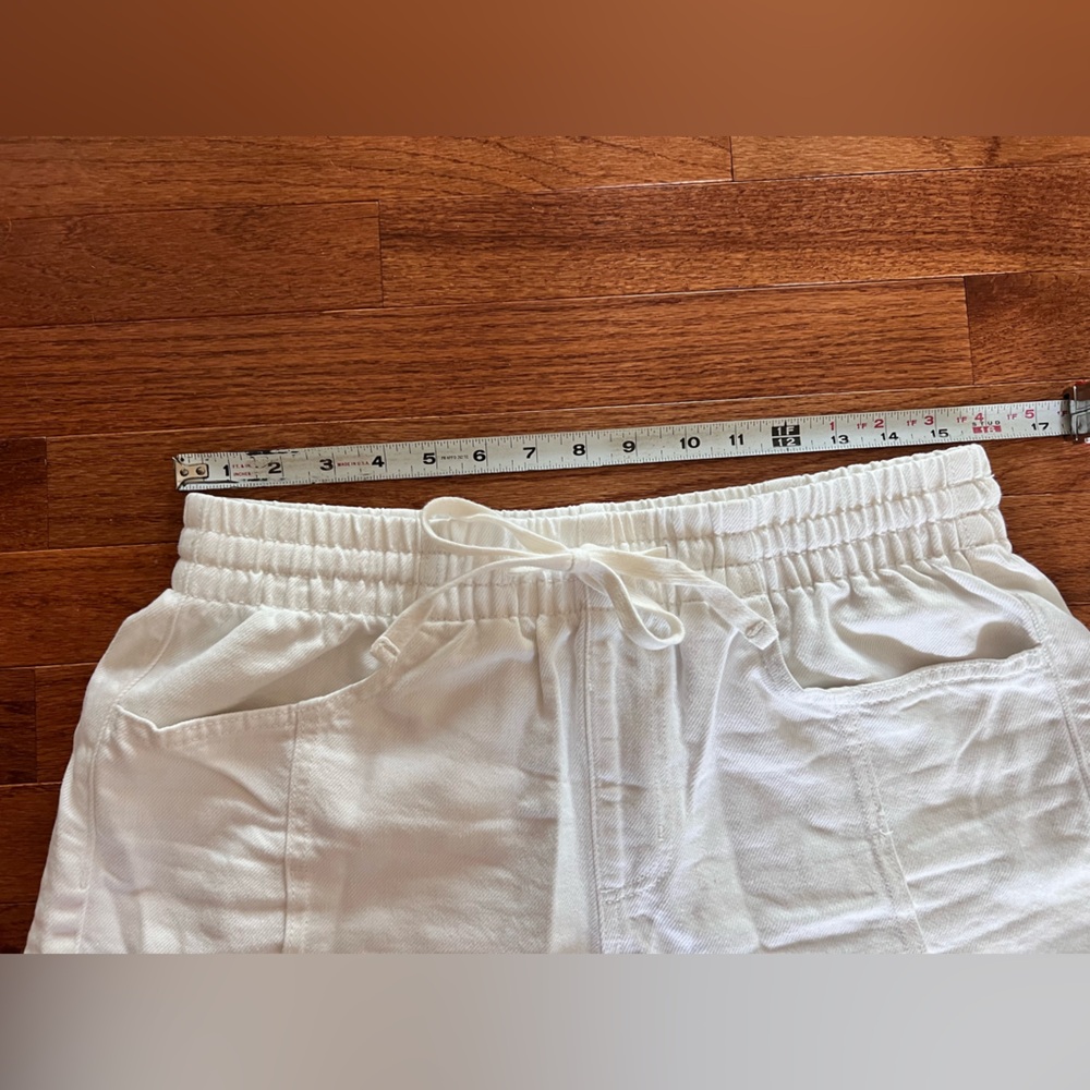 Universal Thread White Drawstring Denim Shorts - Picture 3 of 6